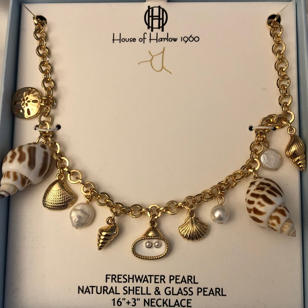 House of Harlow 1960 Gold Tone Freshwater Pearl, Shell & Metal Charm  Necklace - Picture 8 of 16